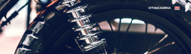 Errores comunes al mantener la cadena de la moto 